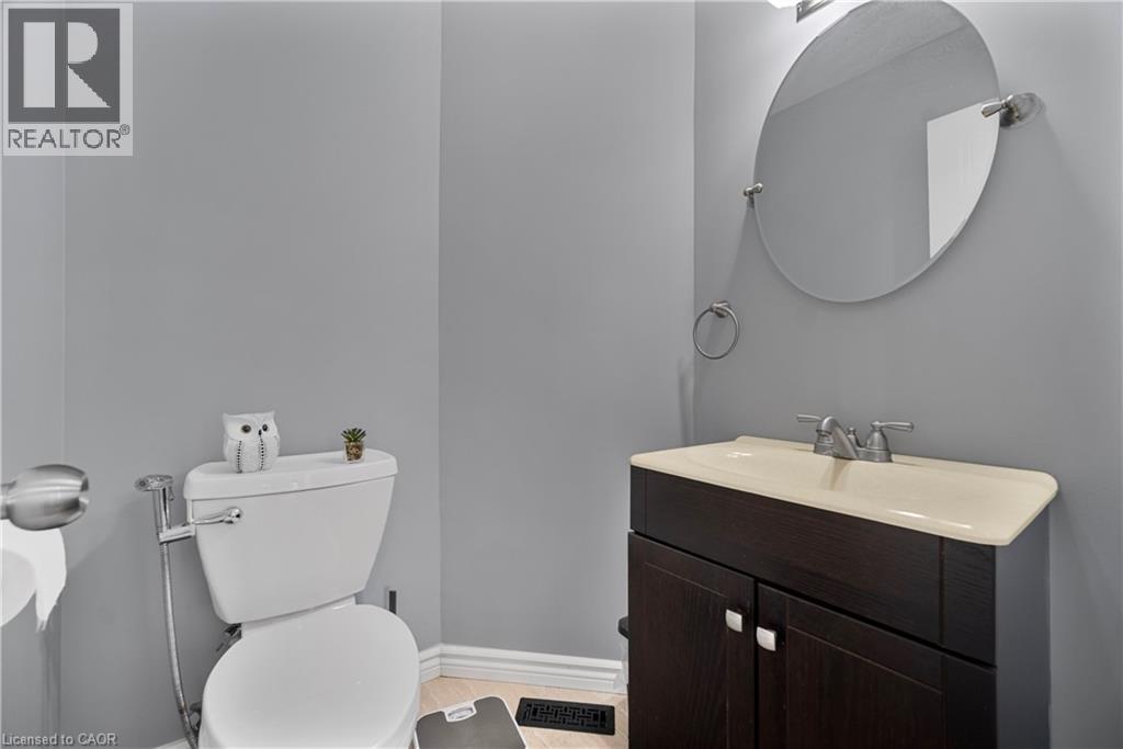 6 Eula White Place, London, Ontario  N5Z 5C2 - Photo 5 - 40785008