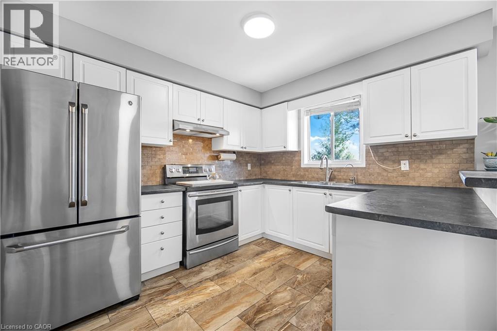 6 Eula White Place, London, Ontario  N5Z 5C2 - Photo 9 - 40785008