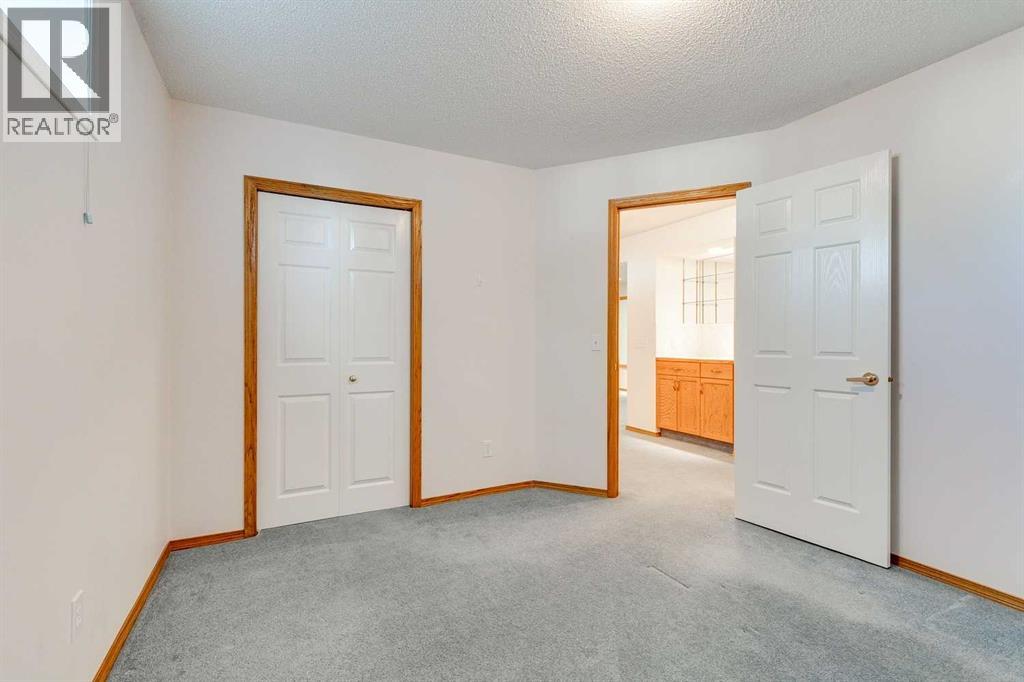 31 Douglasview Park Se, Calgary, Alberta  T2Z 2R9 - Photo 24 - A2265745