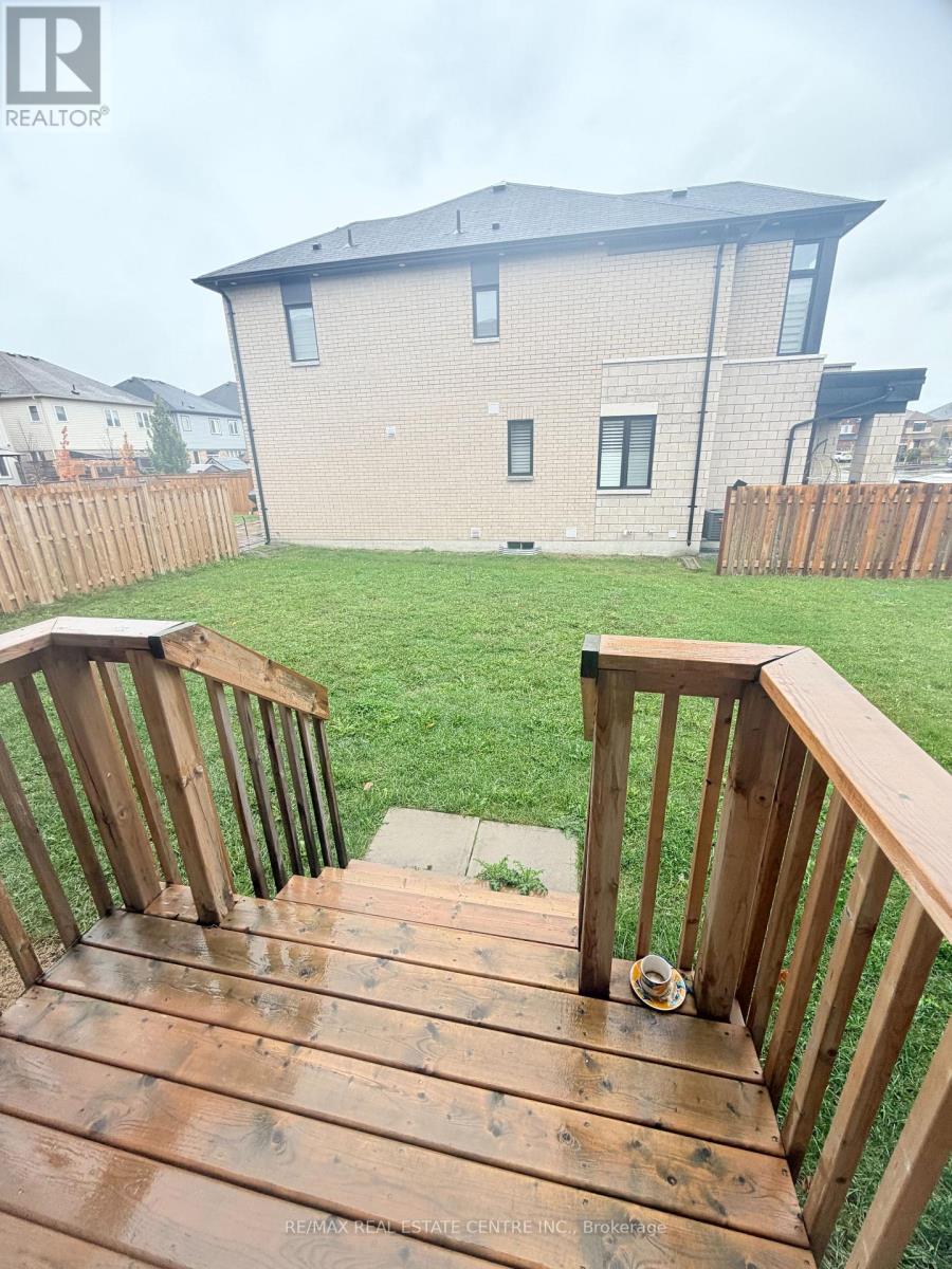 53 Woolacott Lane, Clarington, Ontario  L1C 7H1 - Photo 39 - E12503202