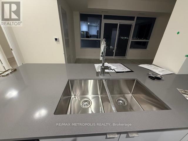 1407 - 3260 Sheppard Avenue E, Toronto, Ontario  M1T 3K3 - Photo 11 - E12503226