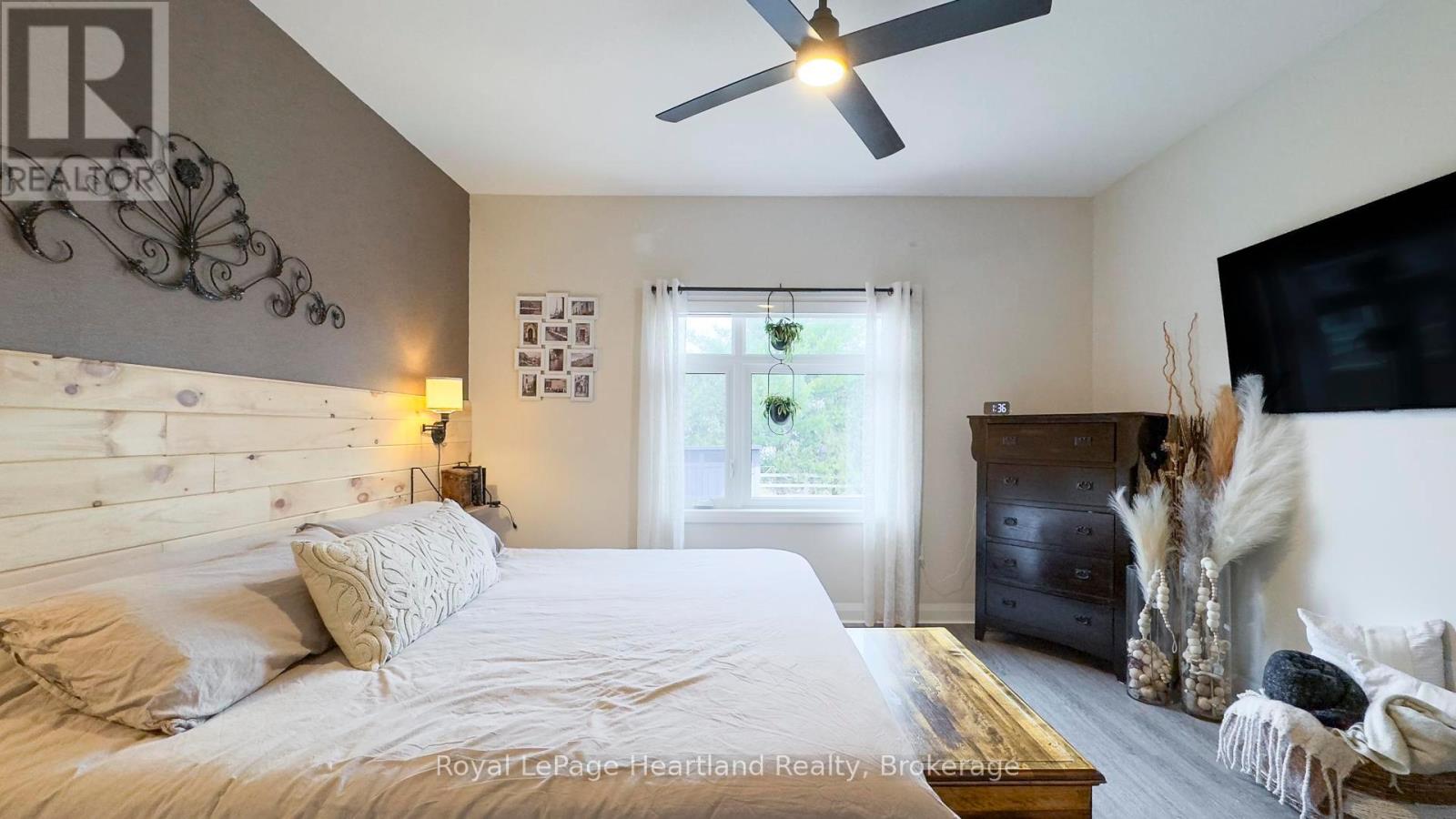 84 Rowe Avenue, South Huron, Ontario  N0M 1S1 - Photo 20 - X12037912