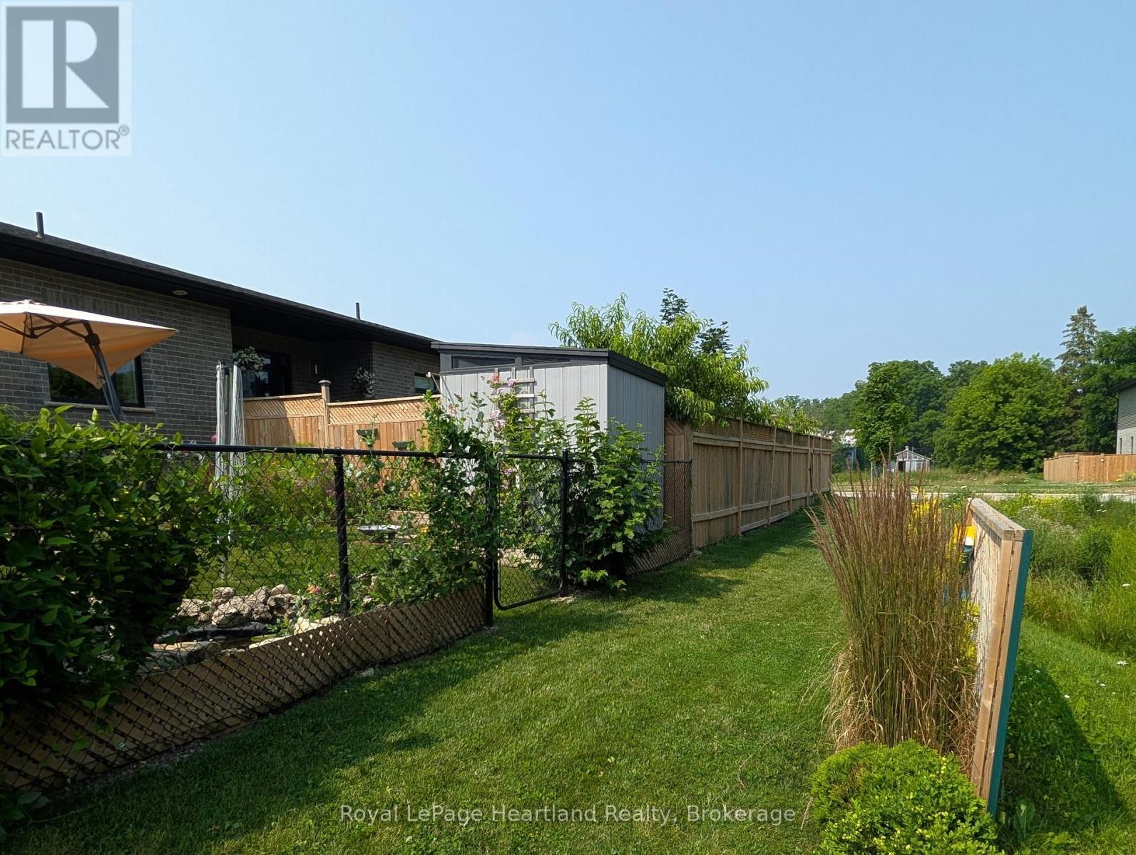 84 Rowe Avenue, South Huron, Ontario  N0M 1S1 - Photo 44 - X12037912