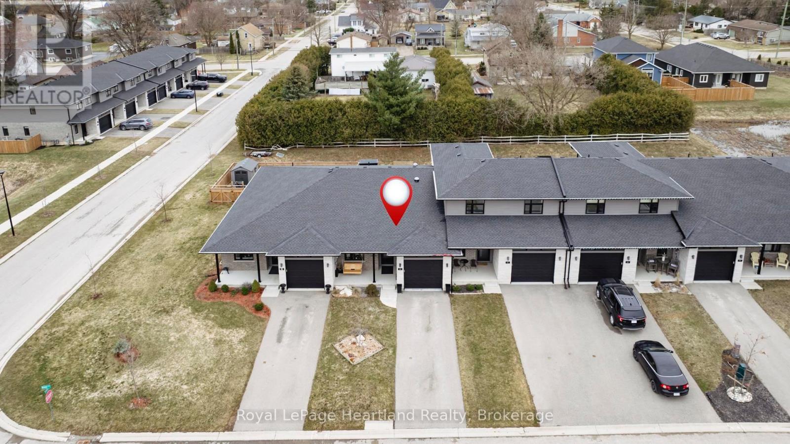 84 Rowe Avenue, South Huron, Ontario  N0M 1S1 - Photo 49 - X12037912