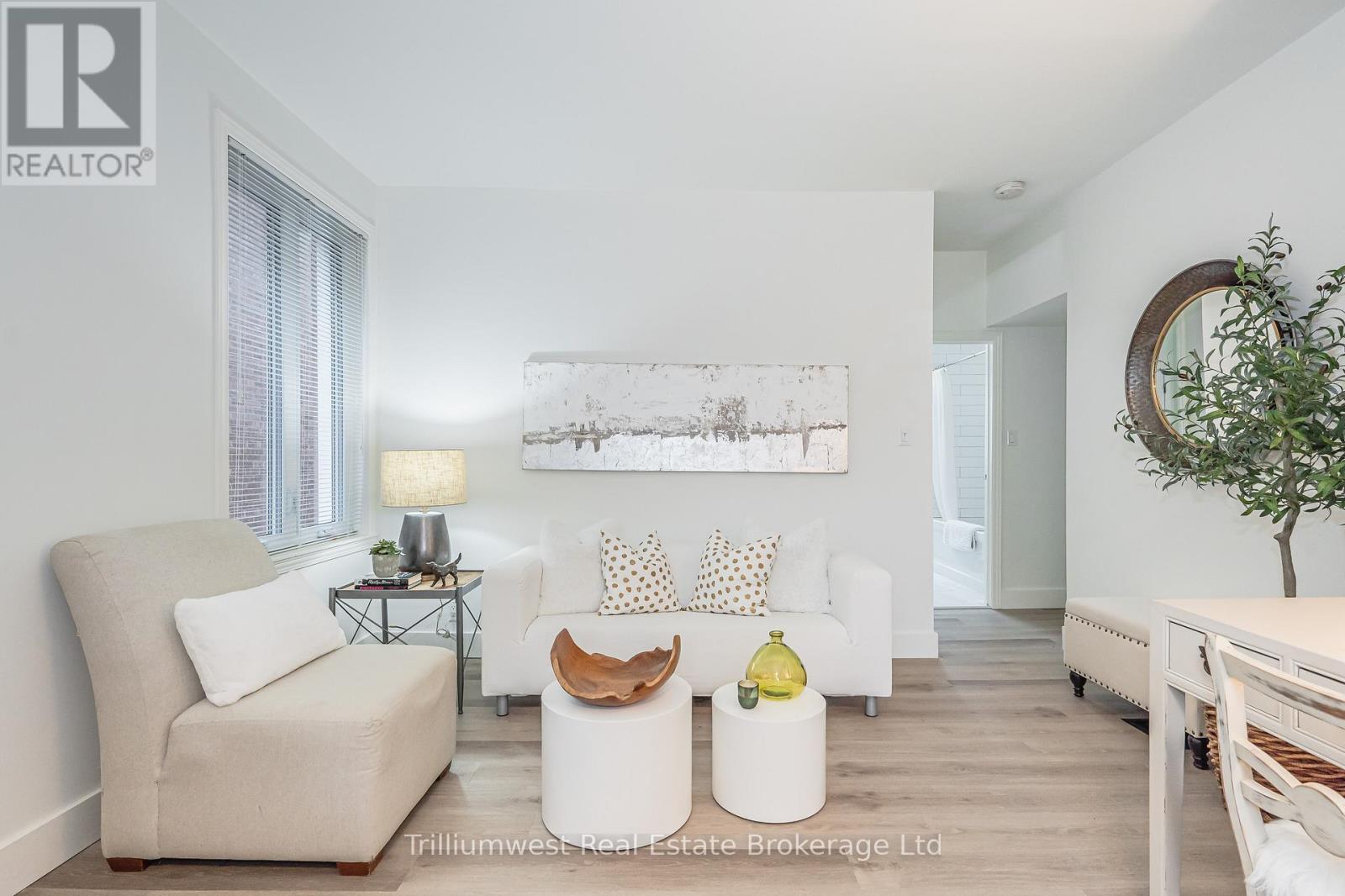 Unit A - 376 York Road, Guelph, Ontario  N1E 3H1 - Photo 5 - X12503412