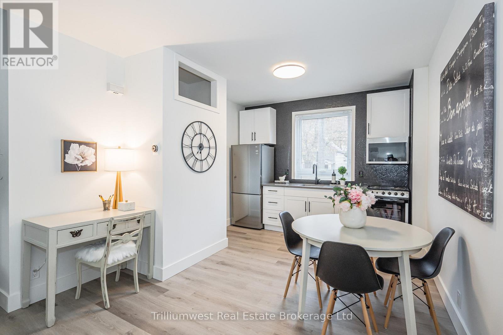 Unit A - 376 York Road, Guelph, Ontario  N1E 3H1 - Photo 9 - X12503412