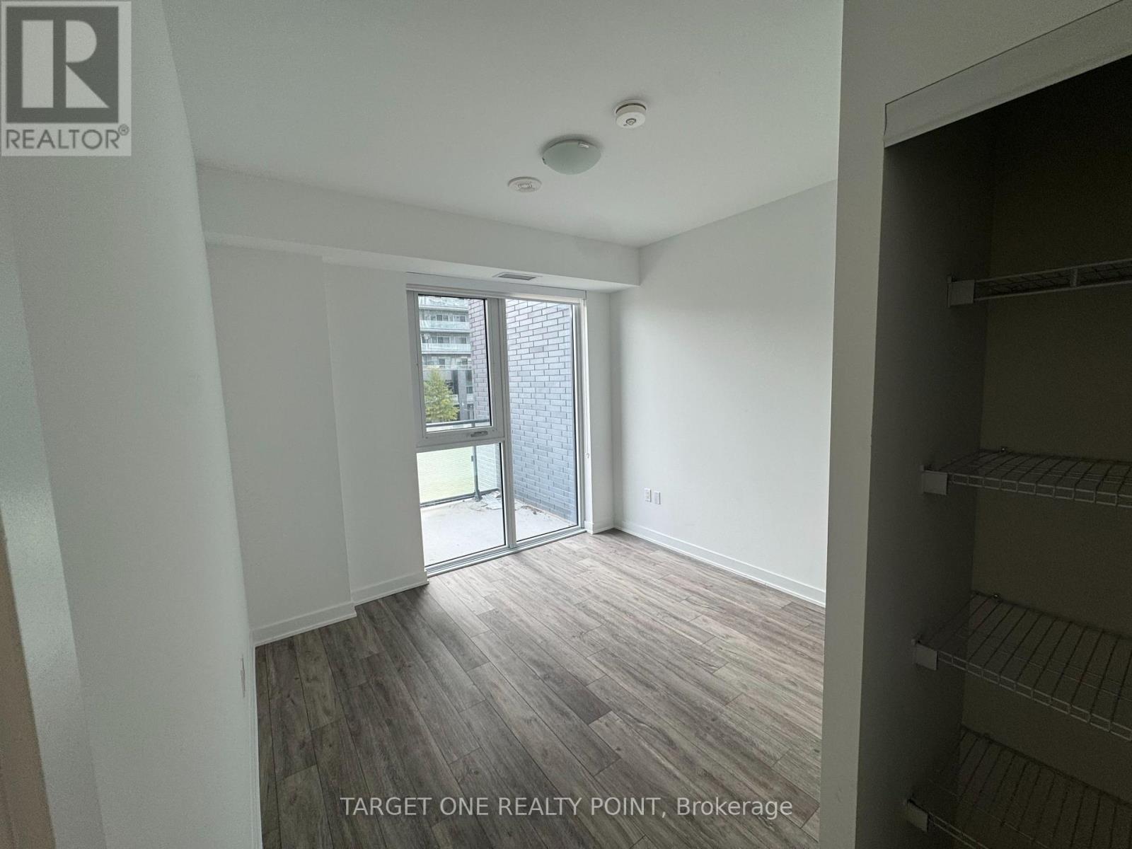 204 - 105 Oneida Crescent, Richmond Hill, Ontario  L4B 0H6 - Photo 8 - N12503150