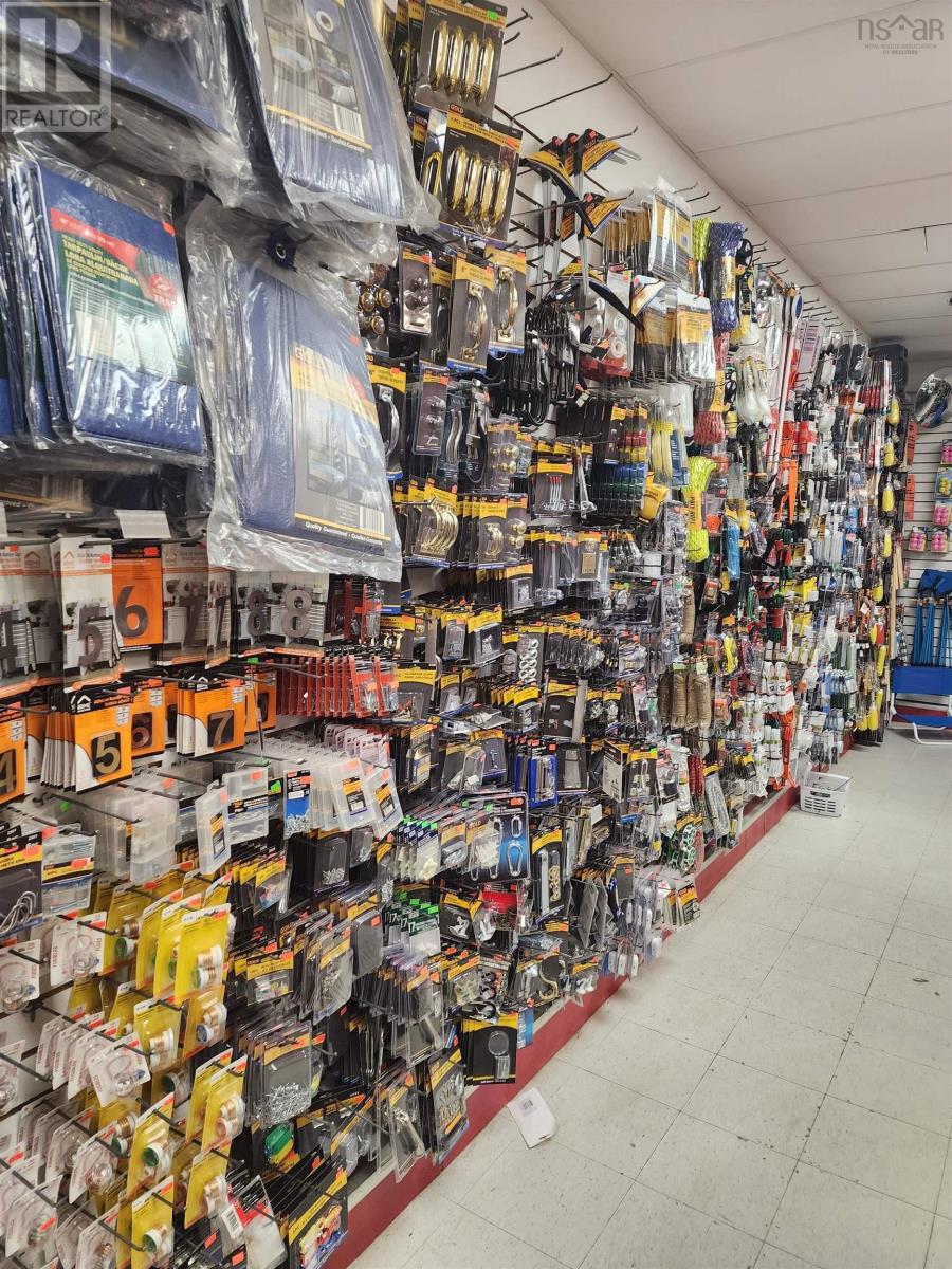 785 Main Street, Sydney Mines, Nova Scotia  B1V 2L7 - Photo 10 - 202527129