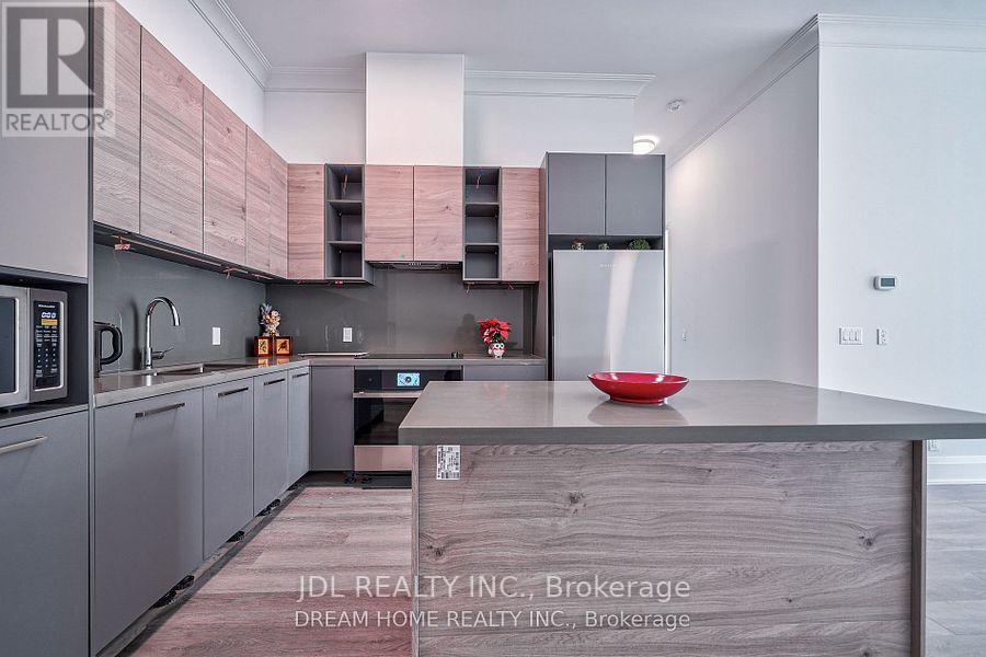 C 109 - 38 Gandhi Lane, Markham, Ontario  L3T 0G9 - Photo 8 - N12503224