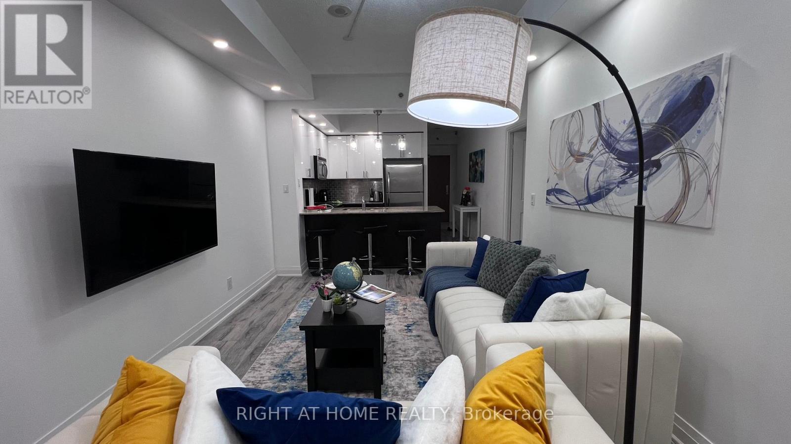 814 - 520 Steeles Avenue W, Vaughan, Ontario  L4J 0H2 - Photo 8 - N12503242