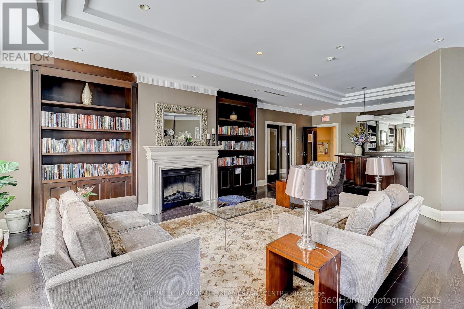 220 - 180 John West Way, Aurora, Ontario  L4G 0R3 - Photo 9 - N12503244