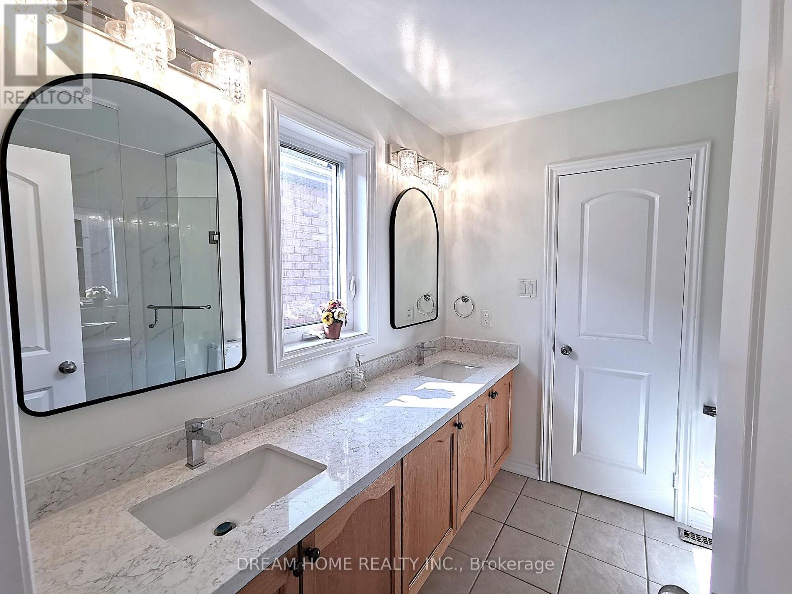 269 Helen Avenue, Markham, Ontario  L3R 1J9 - Photo 20 - N12503260