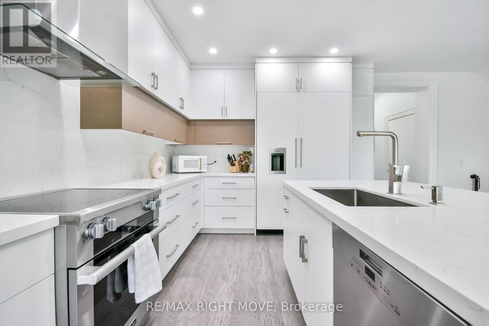 28 - 10 Invermara Court, Orillia, Ontario  L3V 0B7 - Photo 14 - S12503218