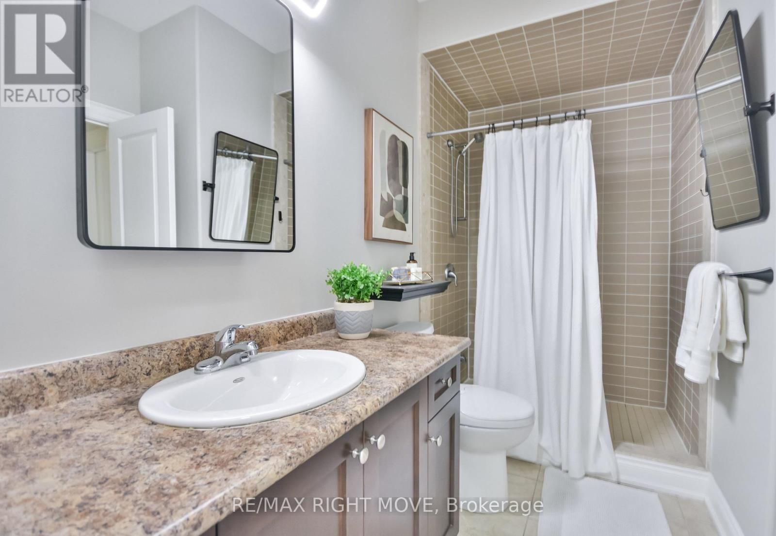 28 - 10 Invermara Court, Orillia, Ontario  L3V 0B7 - Photo 6 - S12503218