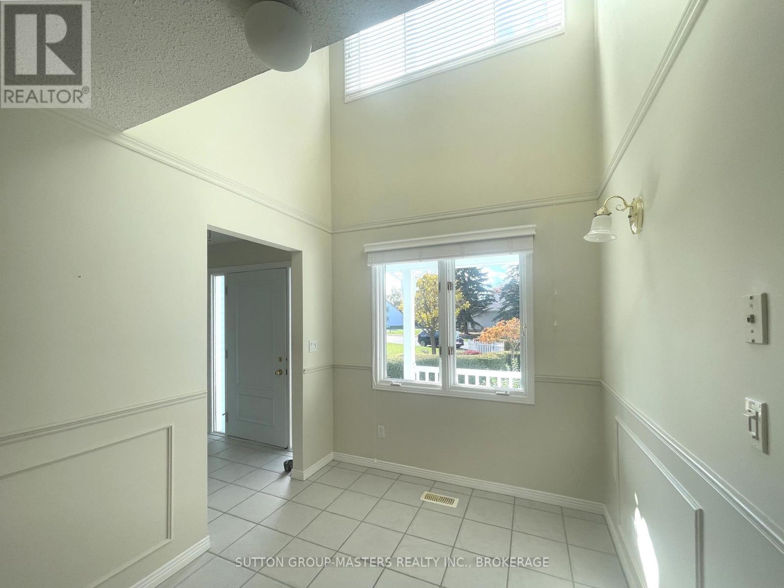 17 Country Club Drive, Loyalist, Ontario  K0H 1G0 - Photo 8 - X12493126