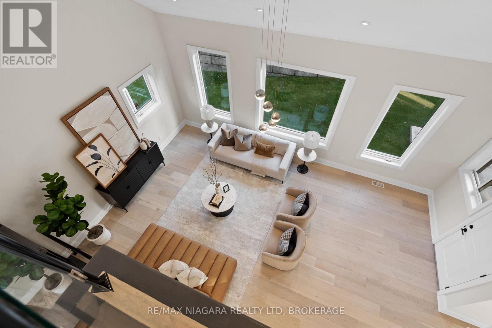 13 Kenmir Avenue, Niagara-On-The-Lake, Ontario L0S 1J0 - Photo 15 - X12503056