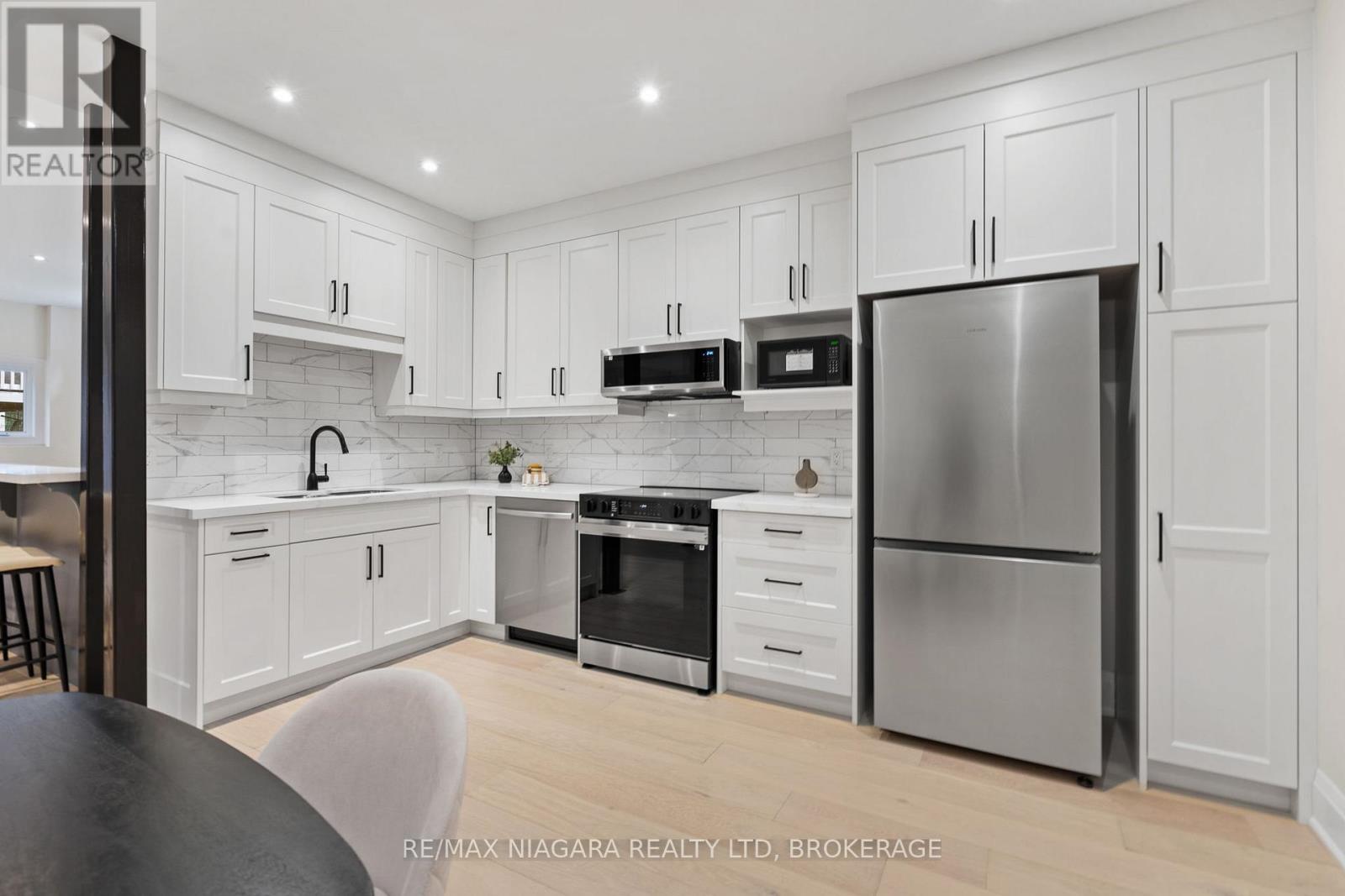 13 Kenmir Avenue, Niagara-On-The-Lake, Ontario L0S 1J0 - Photo 24 - X12503056