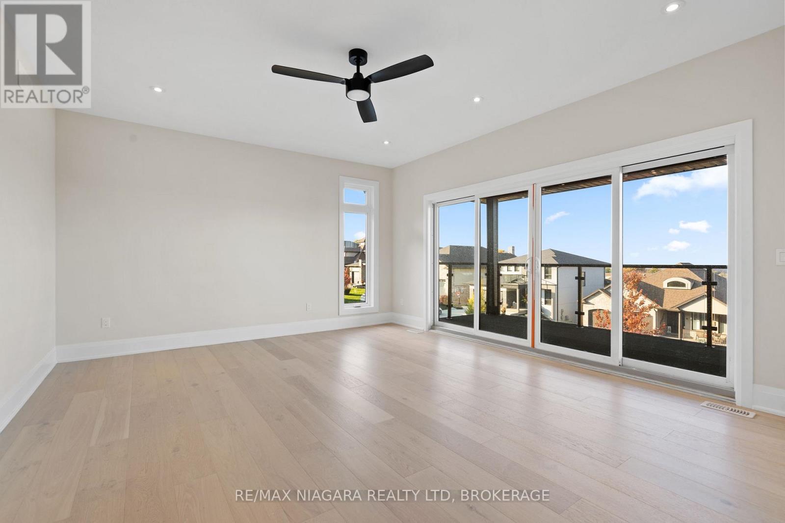 13 Kenmir Avenue, Niagara-On-The-Lake, Ontario L0S 1J0 - Photo 33 - X12503056