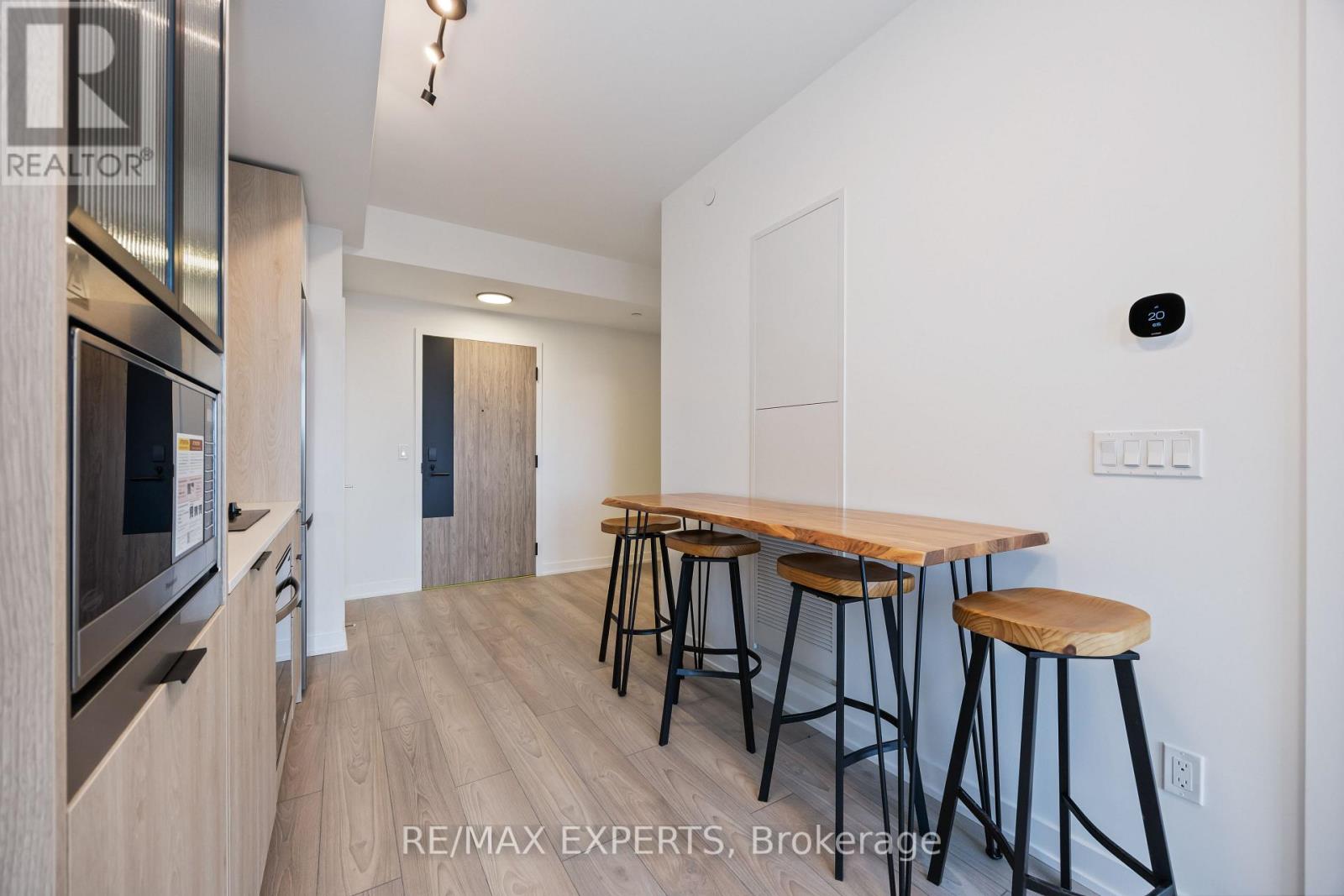 407 - 1007 The Queensway, Toronto, Ontario  M8Z 6C7 - Photo 11 - W12503160