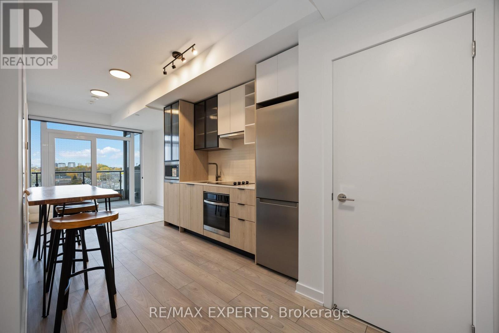 407 - 1007 The Queensway, Toronto, Ontario  M8Z 6C7 - Photo 9 - W12503160