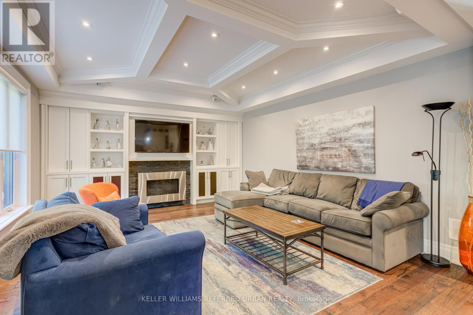 1487 Myron Drive, Mississauga, Ontario  L5E 2N5 - Photo 12 - W12503164