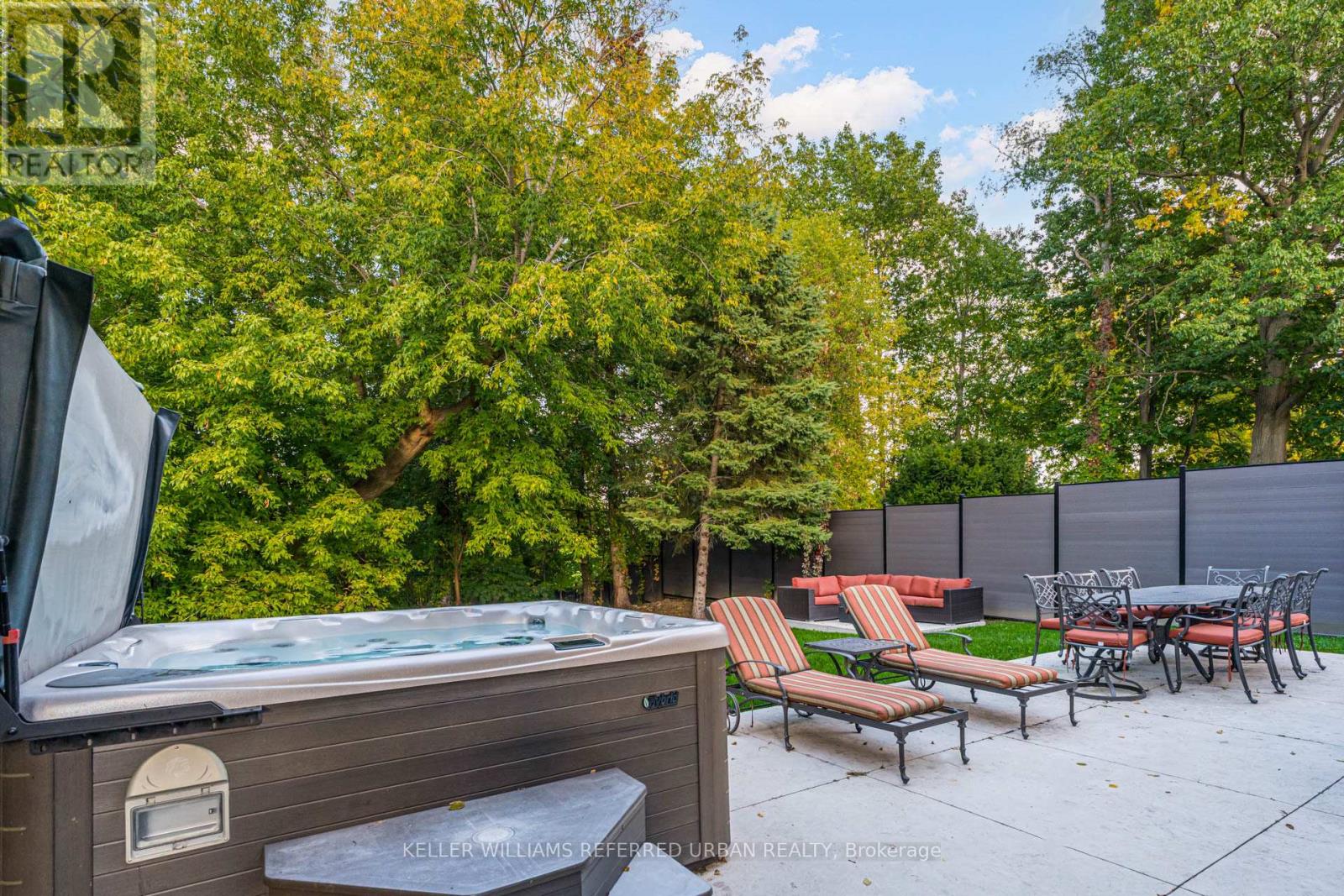 1487 Myron Drive, Mississauga, Ontario  L5E 2N5 - Photo 40 - W12503164