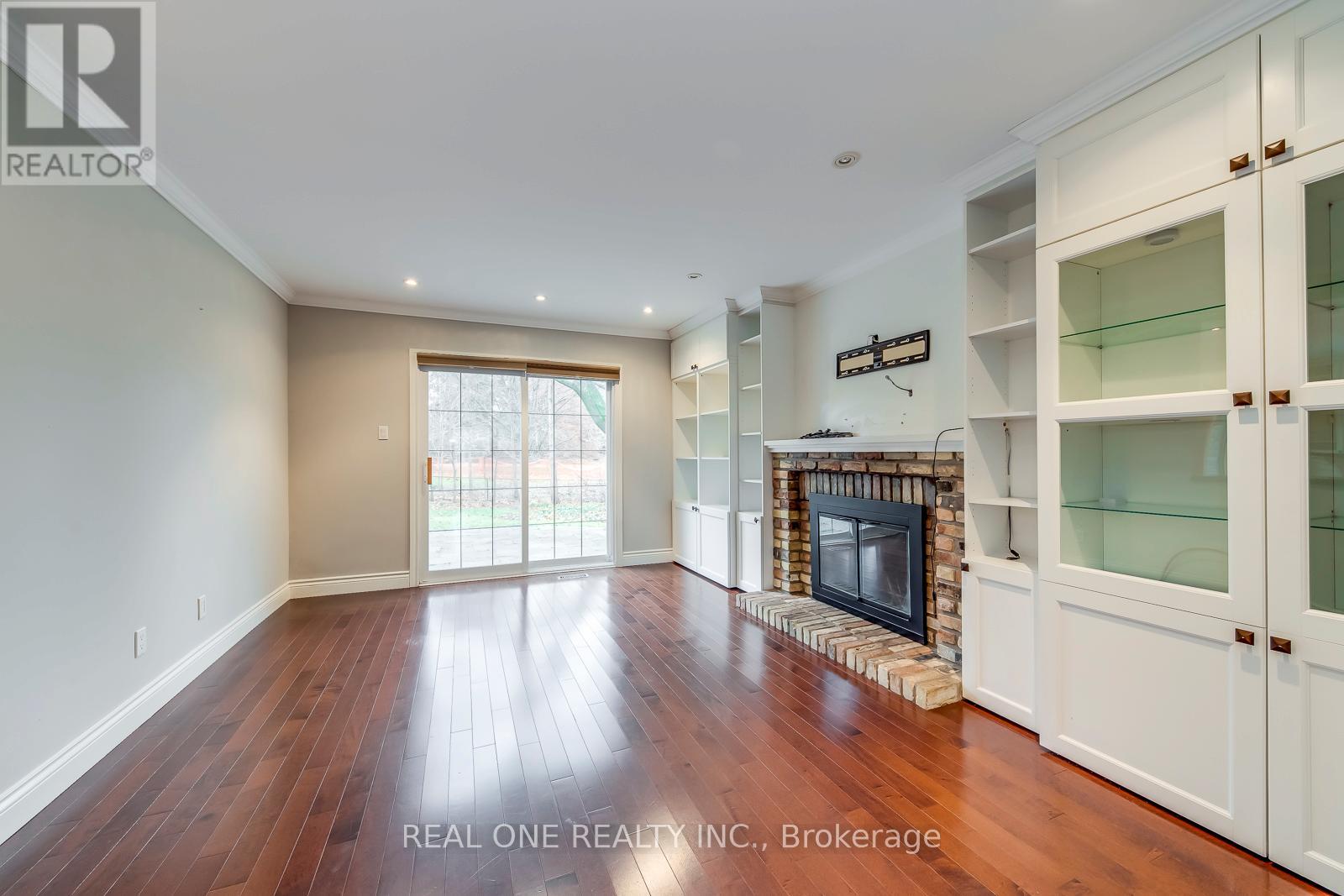 120 Blyth Crescent, Oakville, Ontario  L6J 5H6 - Photo 11 - W12503238