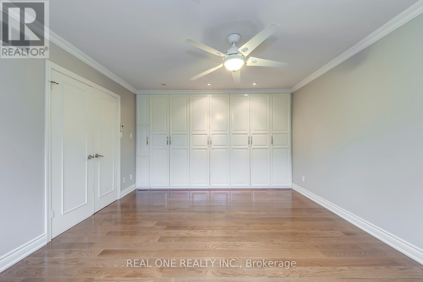 120 Blyth Crescent, Oakville, Ontario  L6J 5H6 - Photo 23 - W12503238