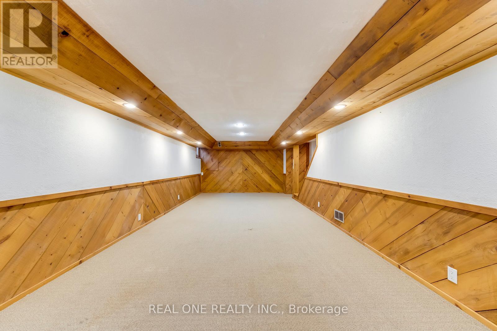 120 Blyth Crescent, Oakville, Ontario  L6J 5H6 - Photo 39 - W12503238