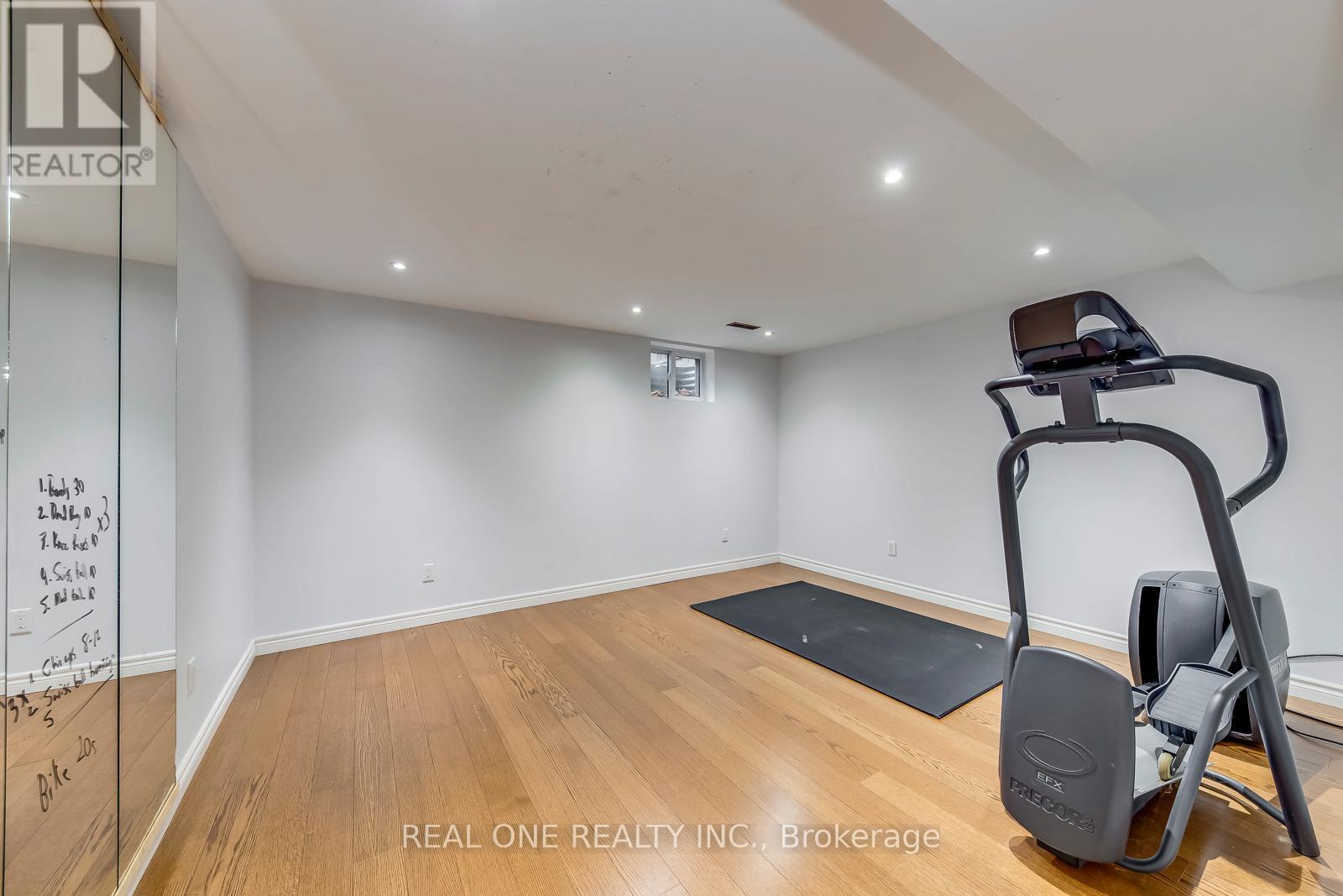 120 Blyth Crescent, Oakville, Ontario  L6J 5H6 - Photo 40 - W12503238