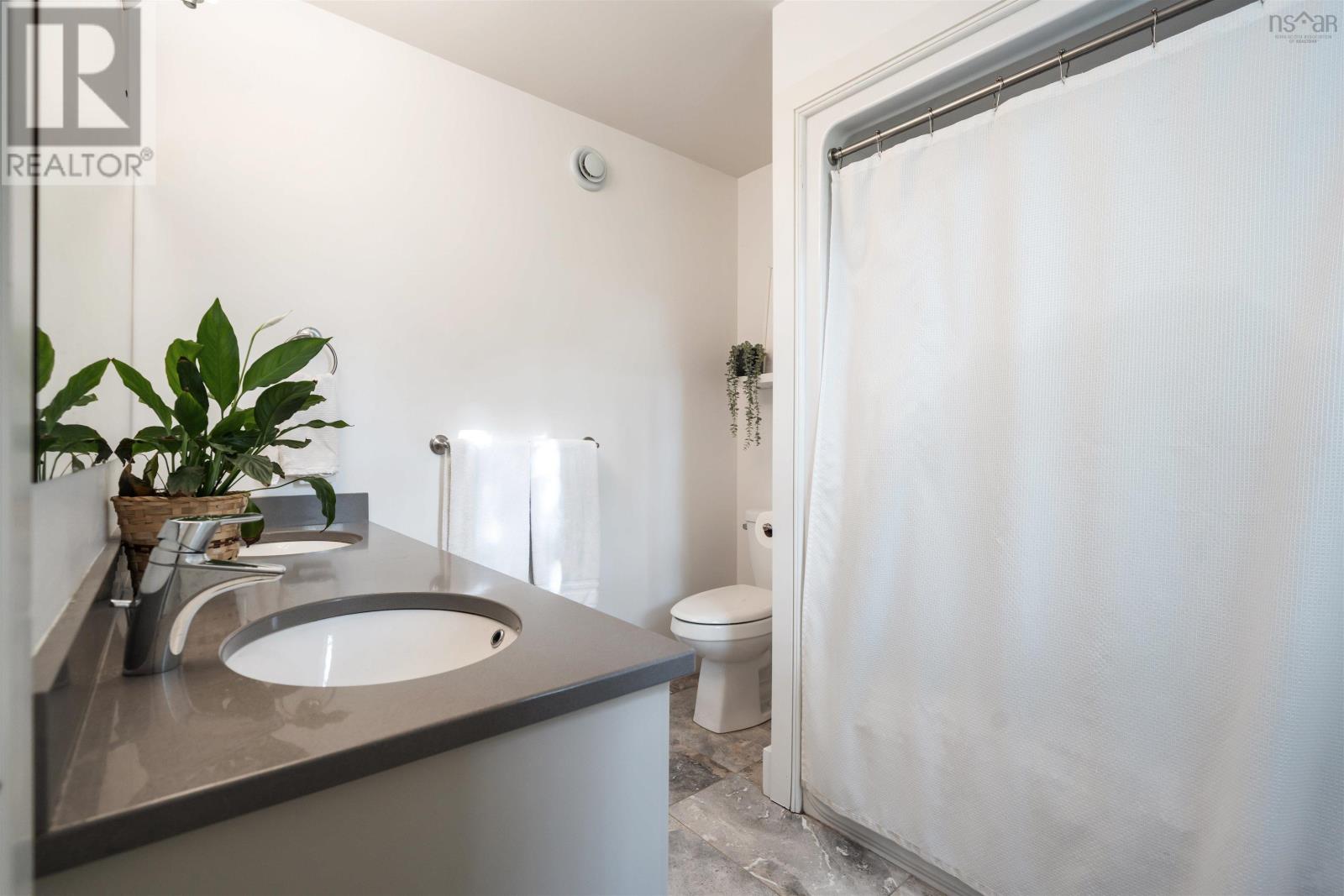 64 Rose Street, Dartmouth, Nova Scotia  B3A 2T9 - Photo 28 - 202526895