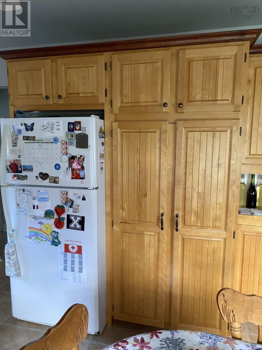 64 Archie Street, Antigonish, Nova Scotia  B2G 1L9 - Photo 6 - 202527130