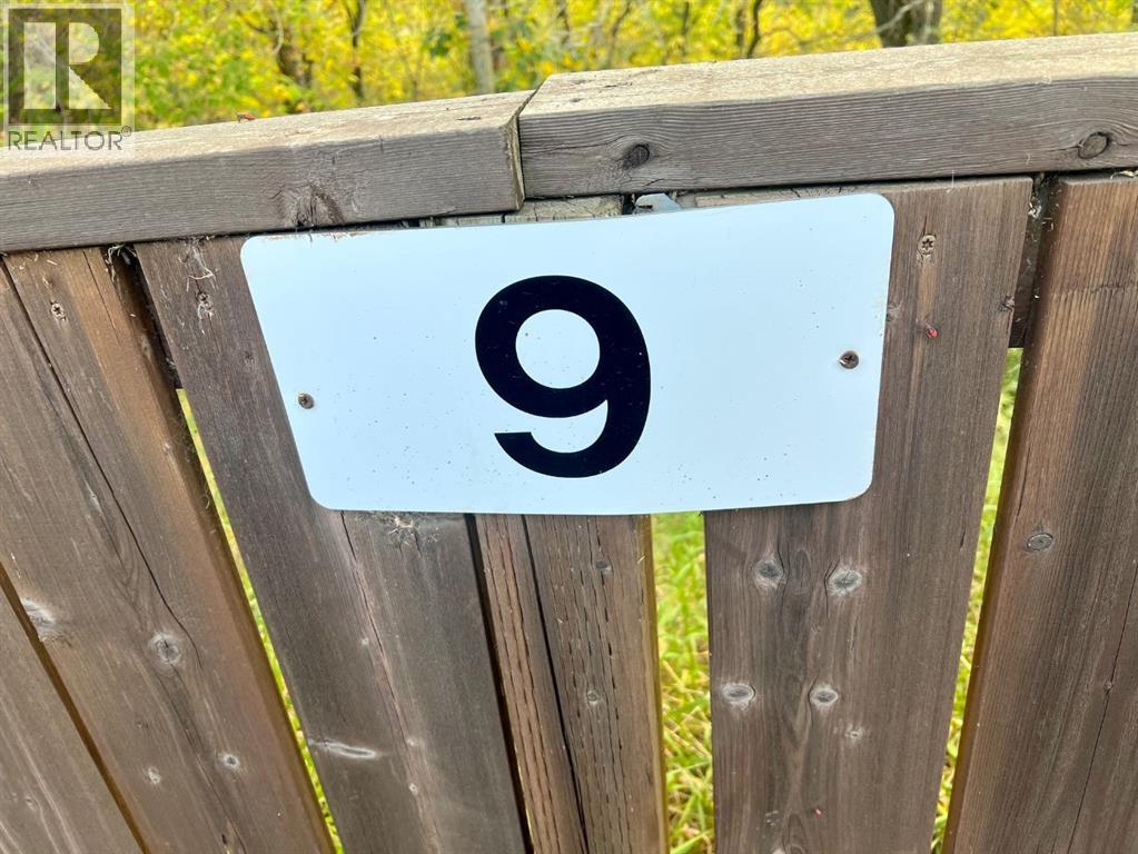 305, 5519 Kerry Wood Drive, Red Deer, Alberta  T4N 4X3 - Photo 15 - A2256852