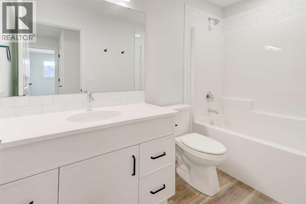 103 Crestview Boulevard, Sylvan Lake, Alberta  T4S 0T7 - Photo 27 - A2252637