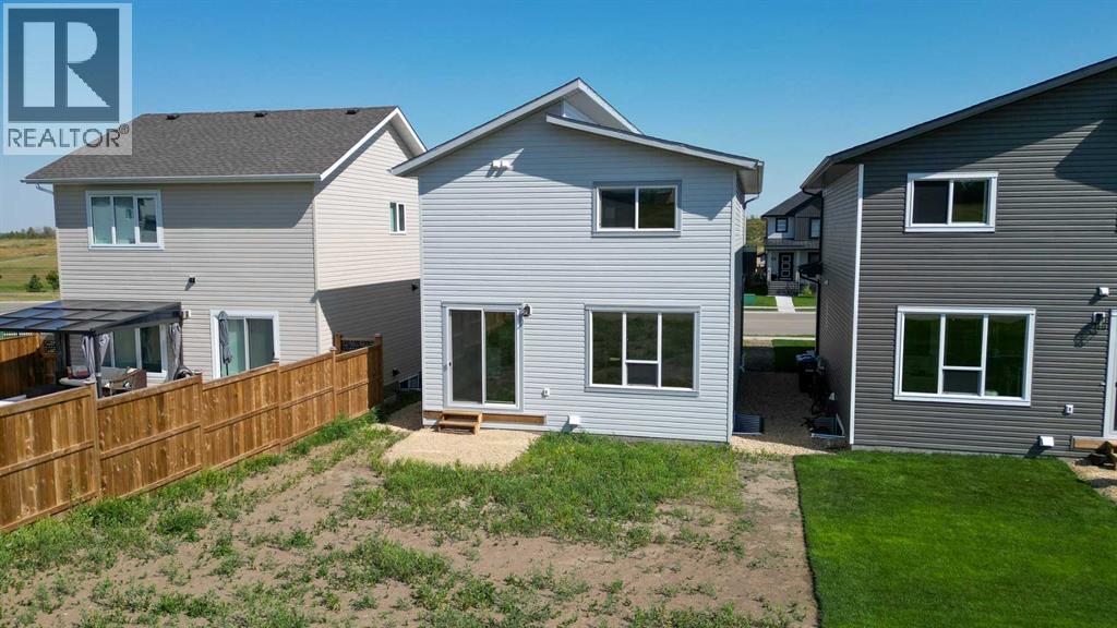 103 Crestview Boulevard, Sylvan Lake, Alberta  T4S 0T7 - Photo 36 - A2252637