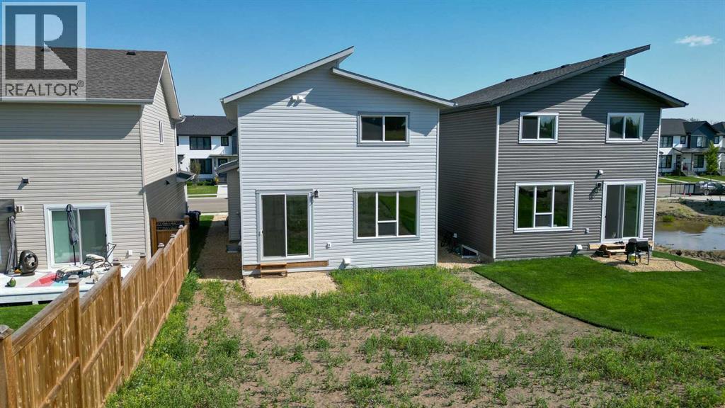 103 Crestview Boulevard, Sylvan Lake, Alberta  T4S 0T7 - Photo 38 - A2252637