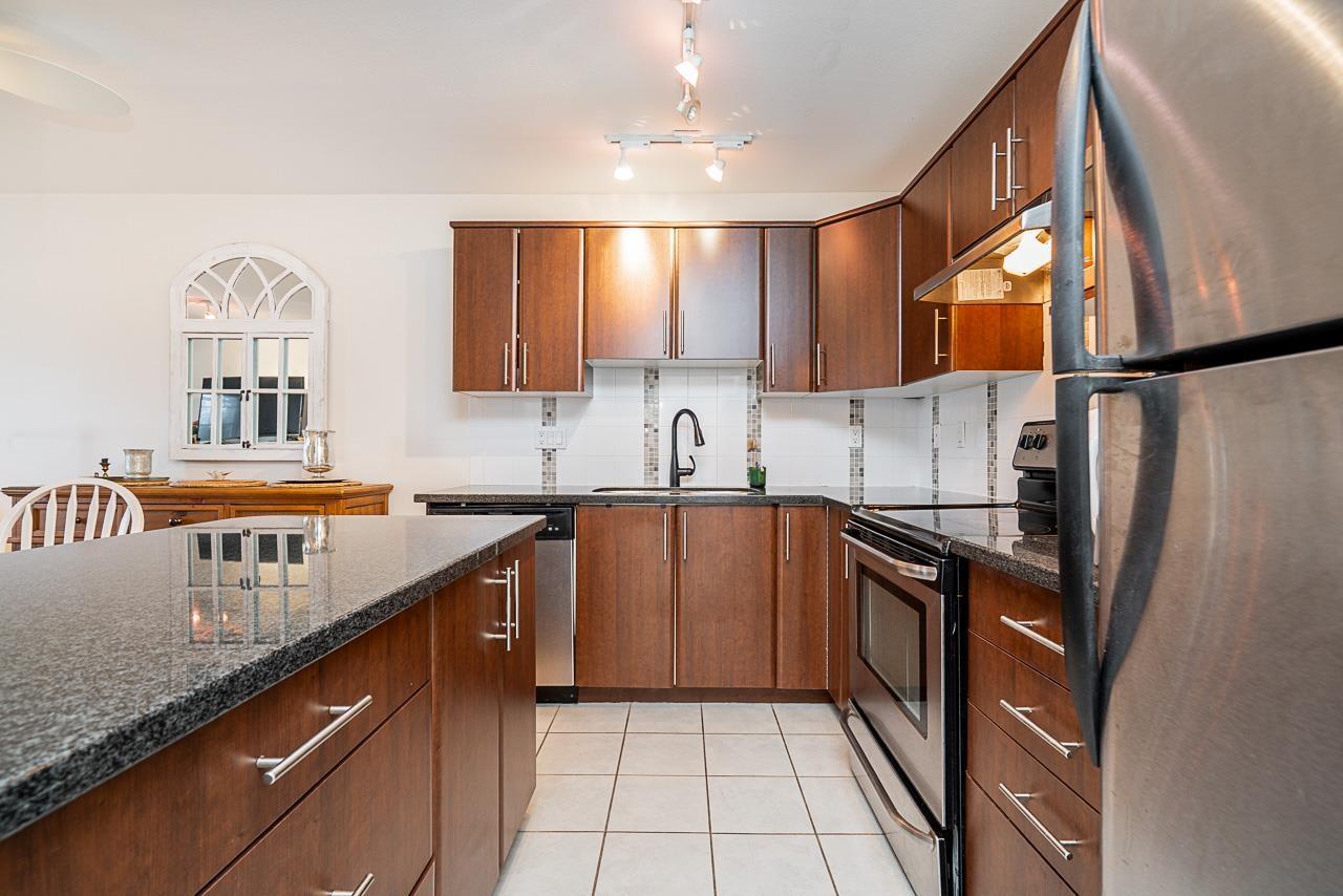 309 19388 65 Avenue, Surrey, British Columbia  V4N 5S1 - Photo 3 - R3055904