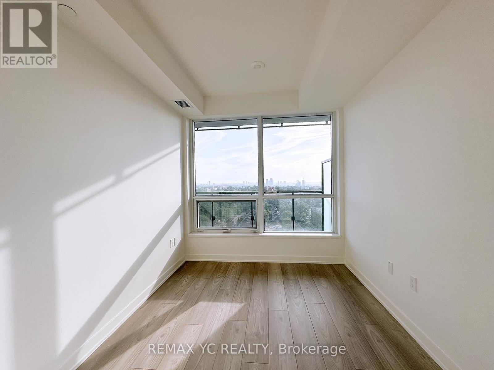 1411 - 110 Broadway Avenue, Toronto, Ontario  M4P 1V7 - Photo 11 - C12503308