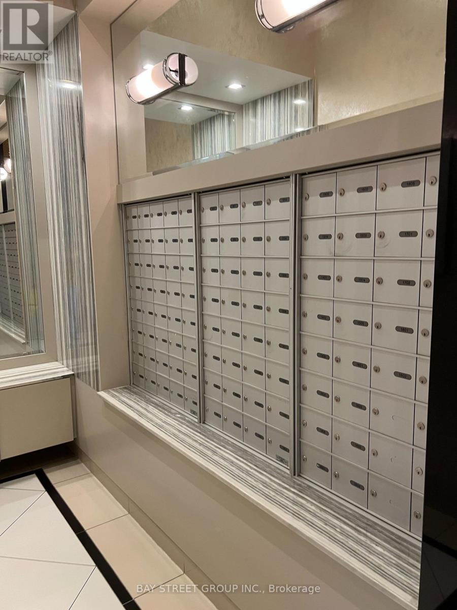 708 - 1486 Bathurst Street, Toronto, Ontario  M5P 0A5 - Photo 6 - C12503312