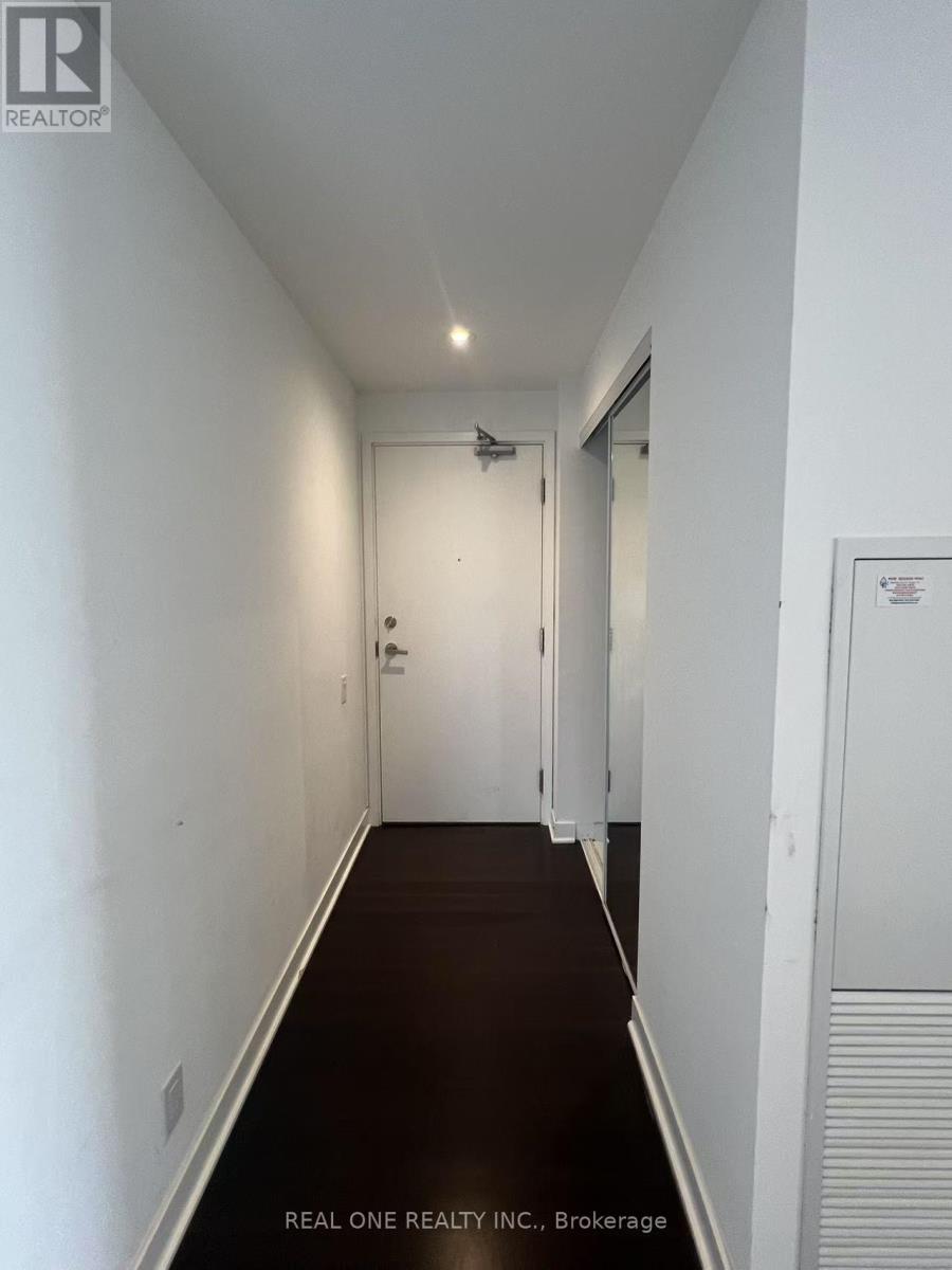 4703 - 15 Grenville Street, Toronto, Ontario  M4Y 0B9 - Photo 3 - C12503406