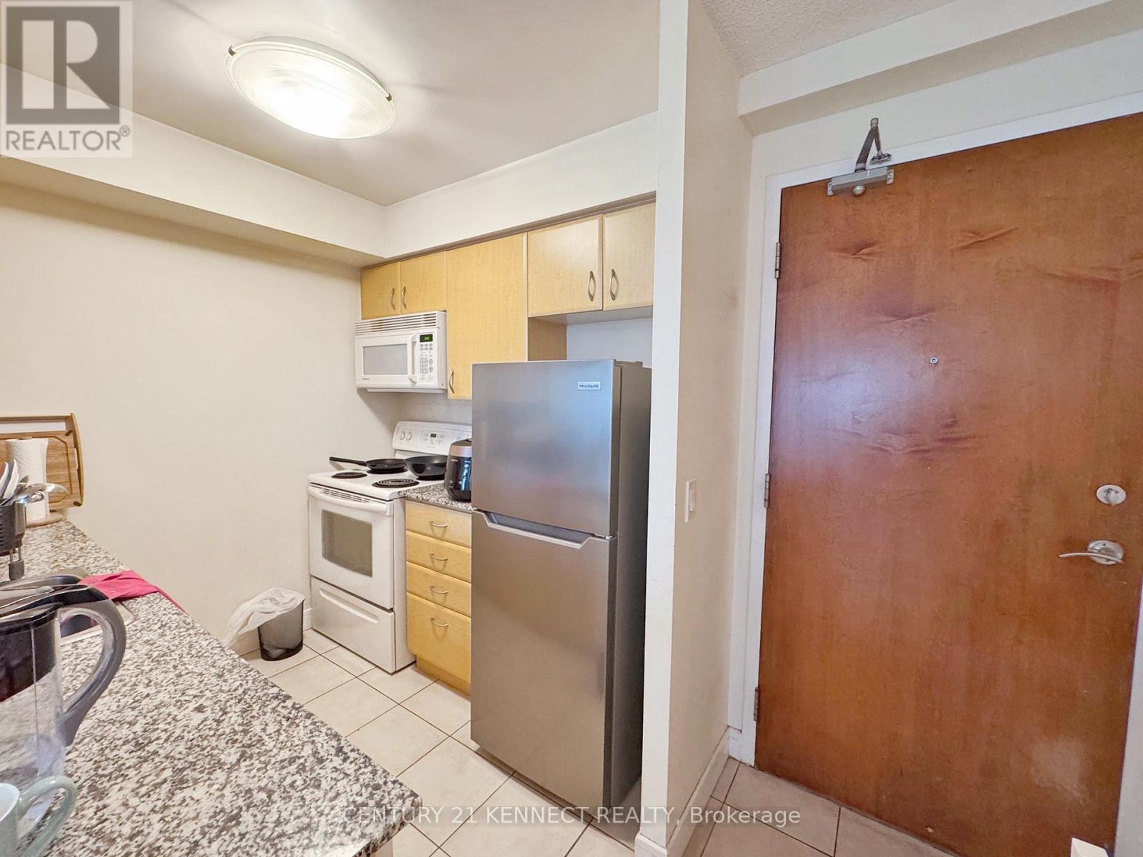 1908 - 31 Bales Avenue, Toronto, Ontario  M2N 7L6 - Photo 3 - C12503444