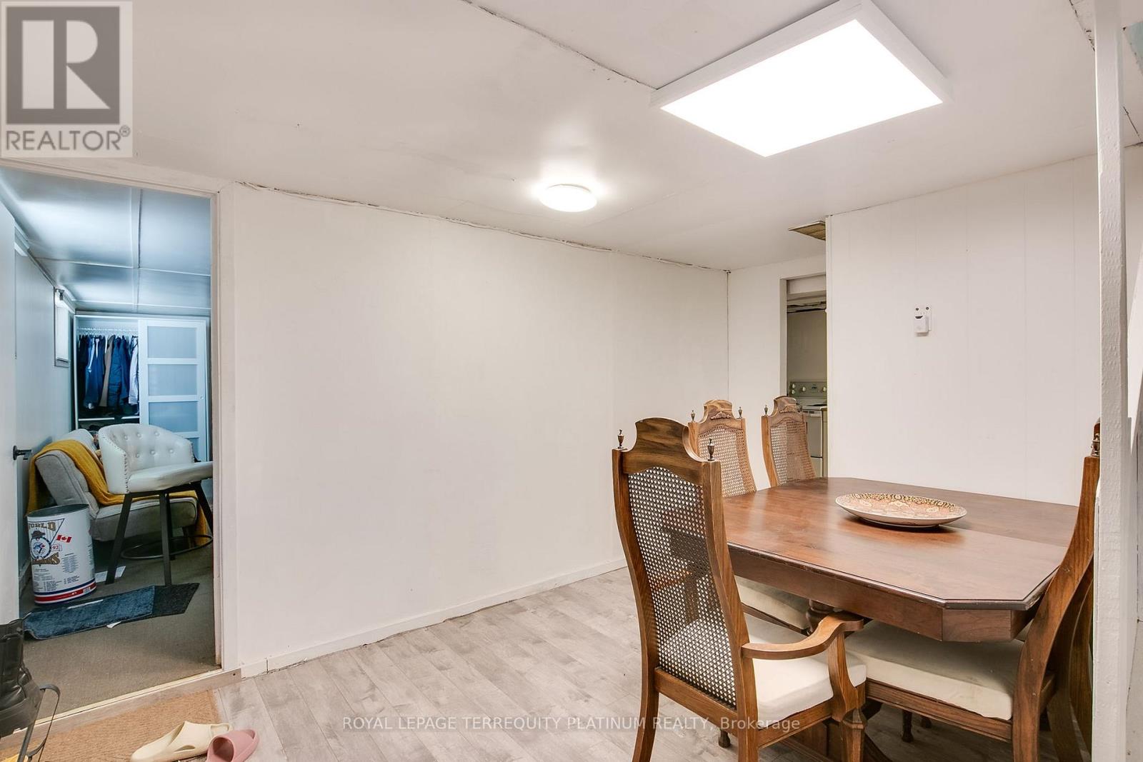 336 Hillcrest Avenue, Toronto, Ontario  M2N 3P6 - Photo 17 - C12503460