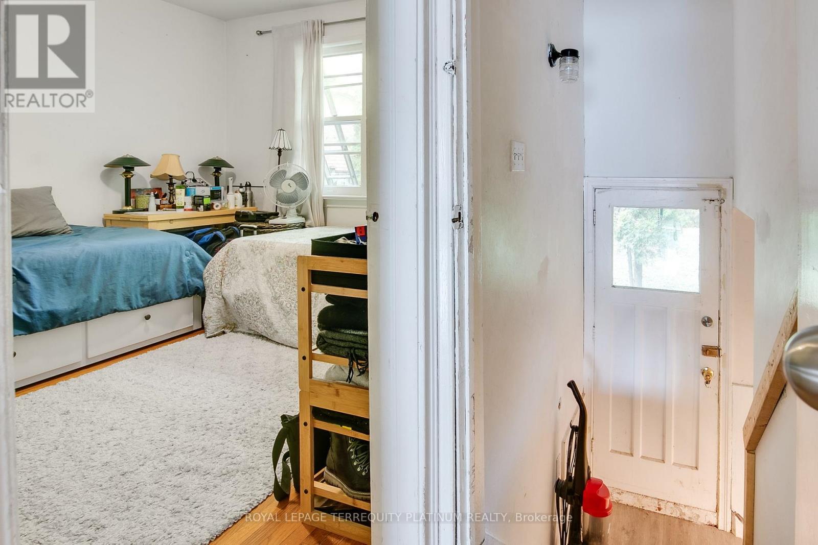 336 Hillcrest Avenue, Toronto, Ontario  M2N 3P6 - Photo 23 - C12503460