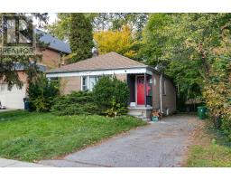 336 HILLCREST AVENUE, Toronto, Ontario