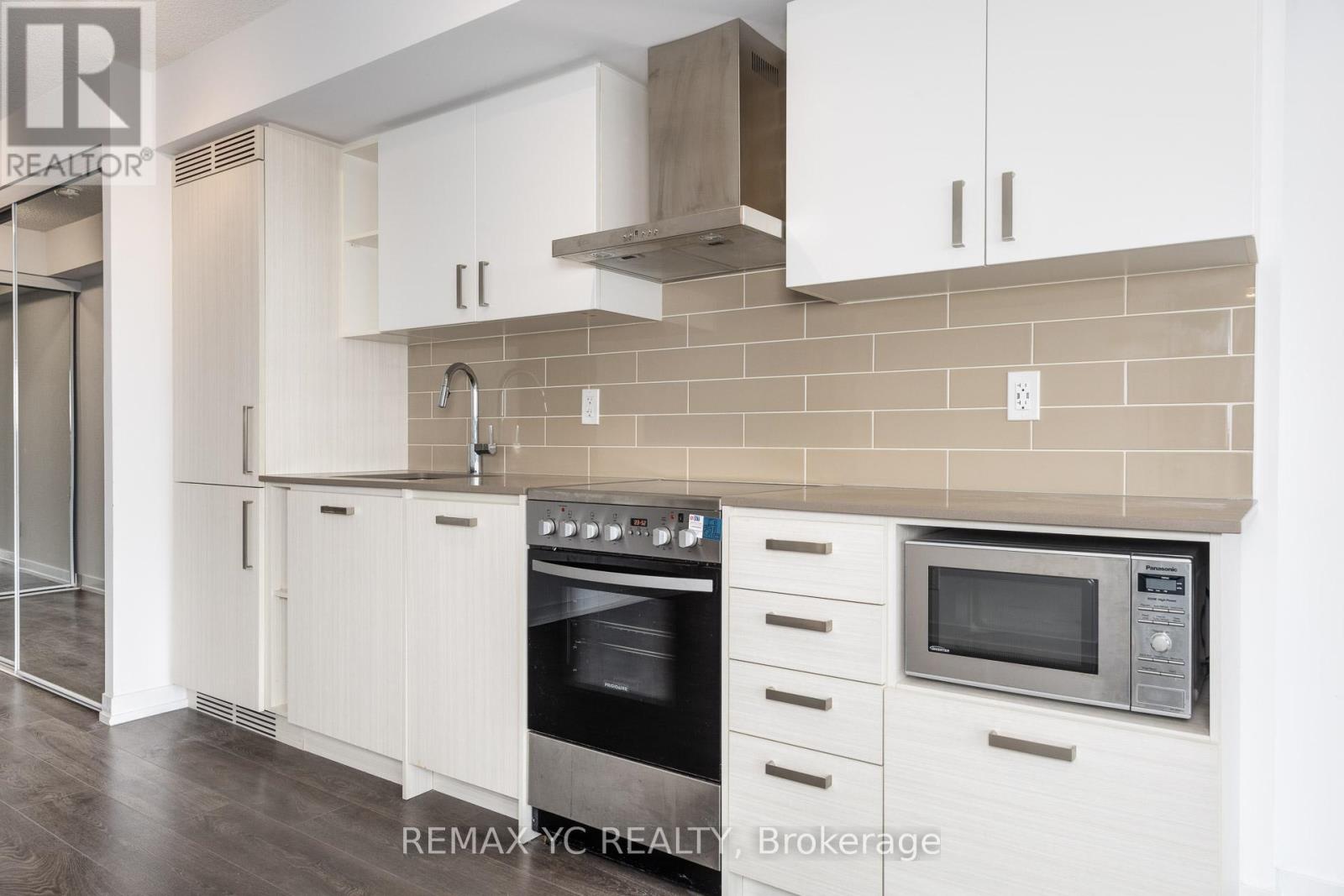 3108 - 125 Redpath Avenue, Toronto, Ontario  M4S 0B5 - Photo 8 - C12503472