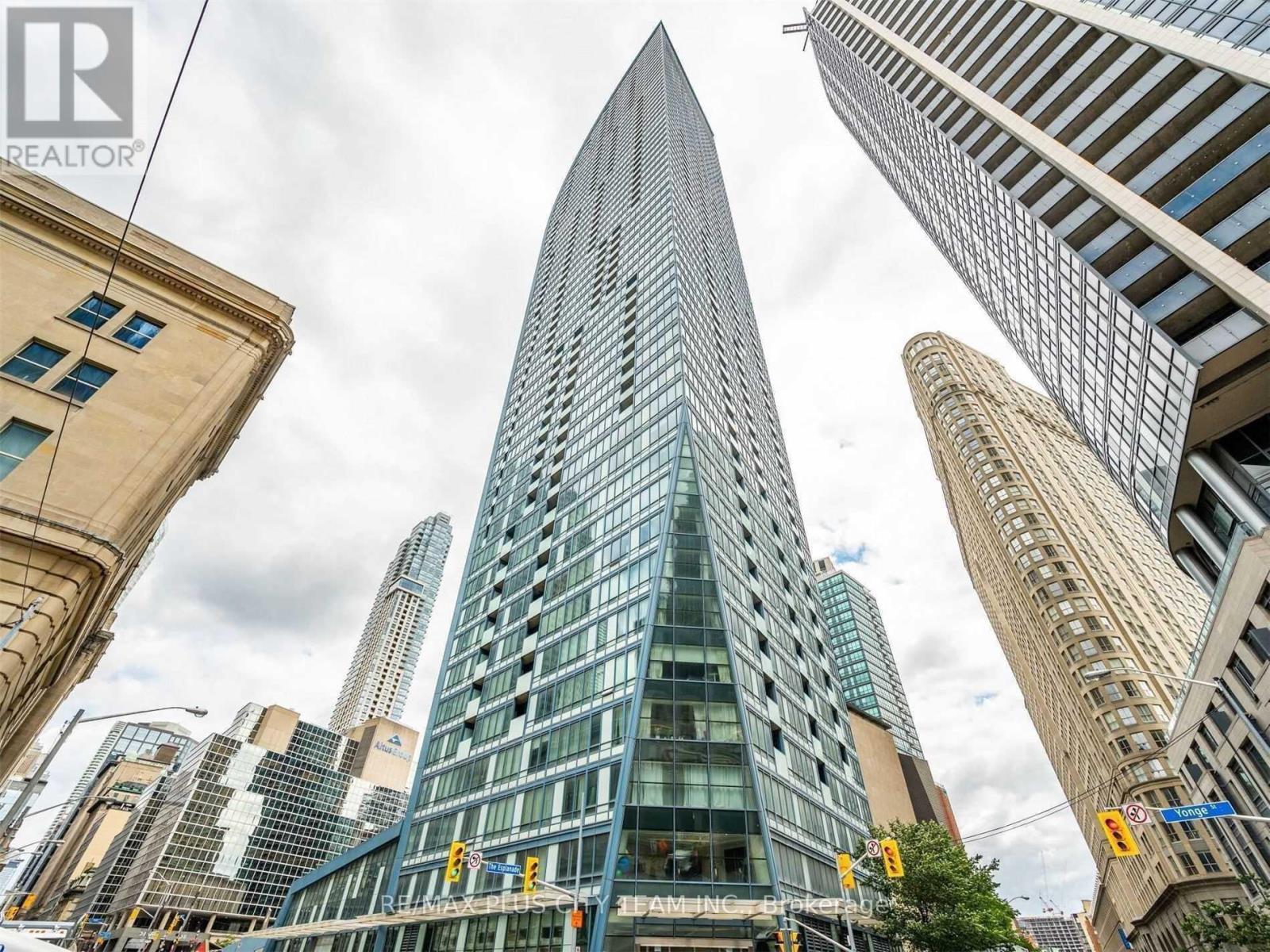 1604 - 8 THE ESPLANADE, Toronto, Ontario