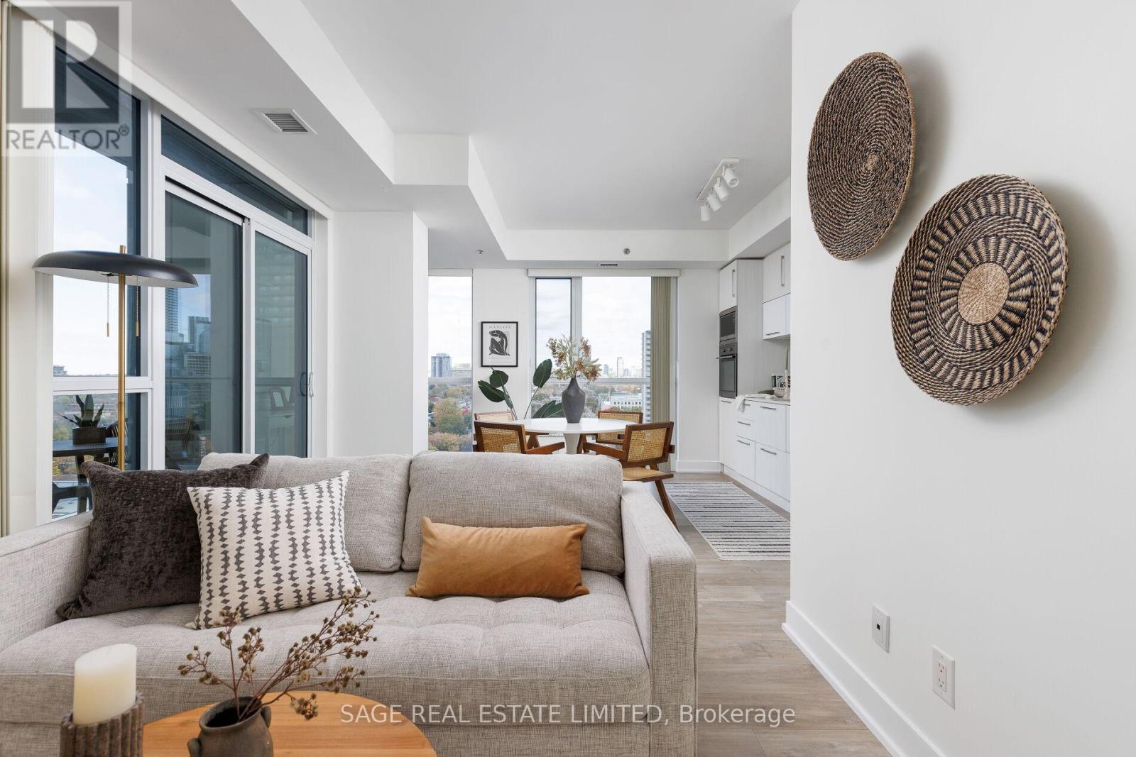 1512 - 318 Richmond Street W, Toronto, Ontario  M5V 0B4 - Photo 8 - C12503494