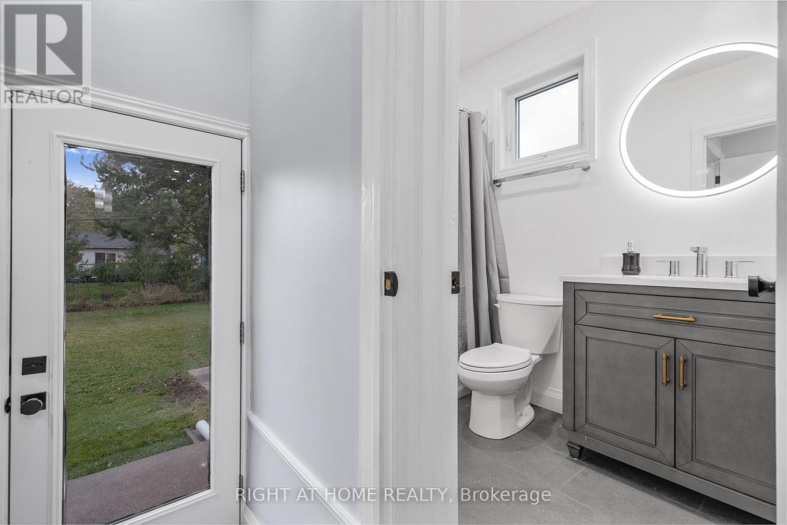 9 Admiral Road, St. Catharines, Ontario  L2P 1G4 - Photo 17 - X12503182