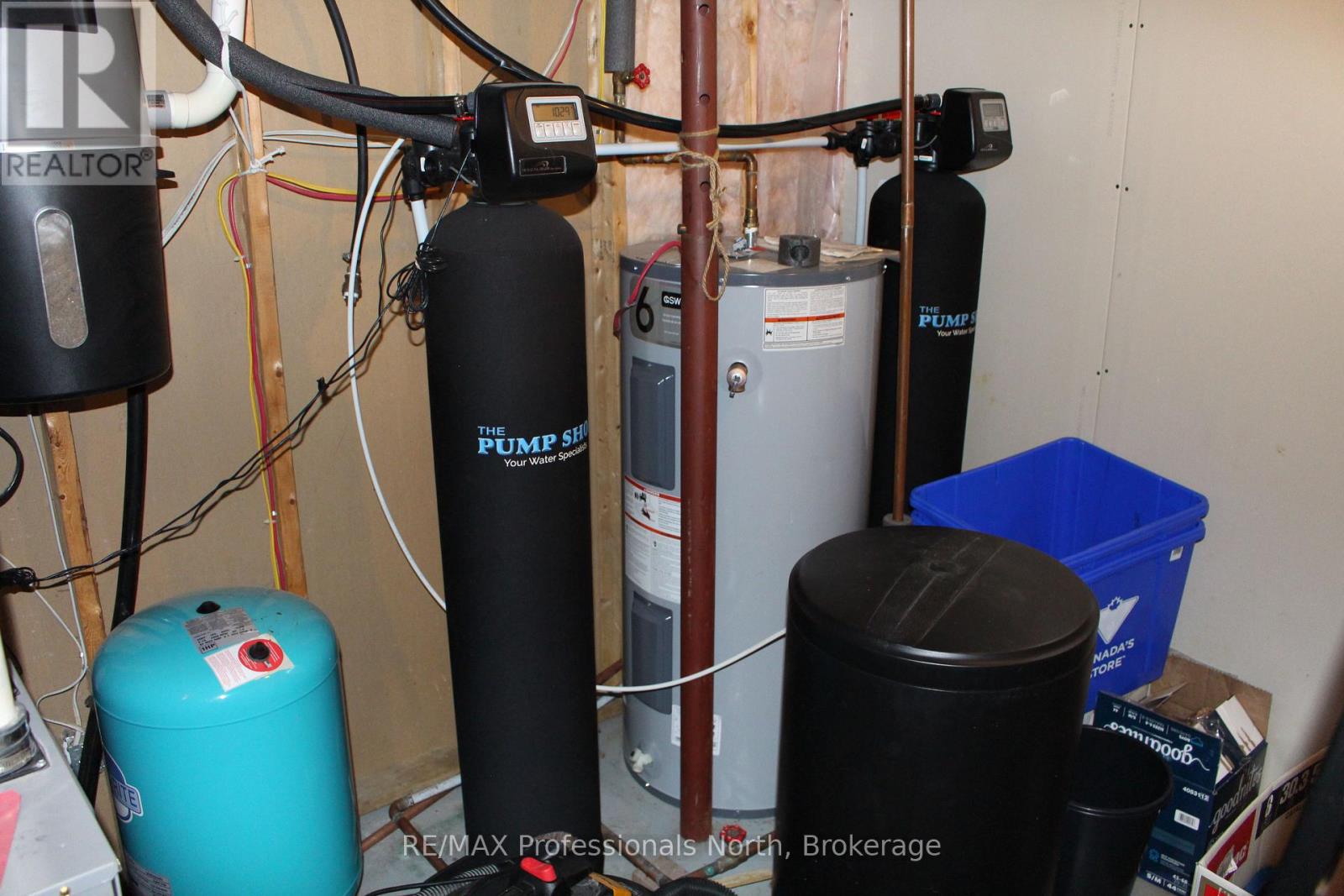 1121 Old Donald Road N, Dysart Et Al, Ontario  K0M 1S0 - Photo 34 - X12496644