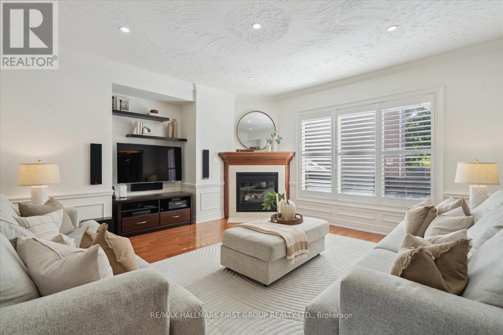 Main - 60 Brenda Crescent, Toronto, Ontario  M1K 3C6 - Photo 11 - E12503322